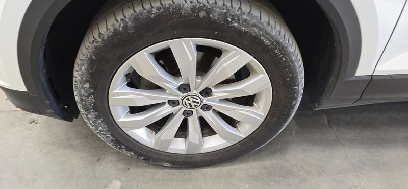 Volkswagen T-Roc 1.6 TDI Advance 2019 – снимка 3