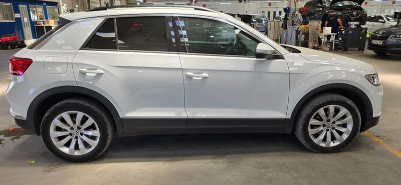 Volkswagen T-Roc 1.6 TDI Advance 2019 – снимка 10