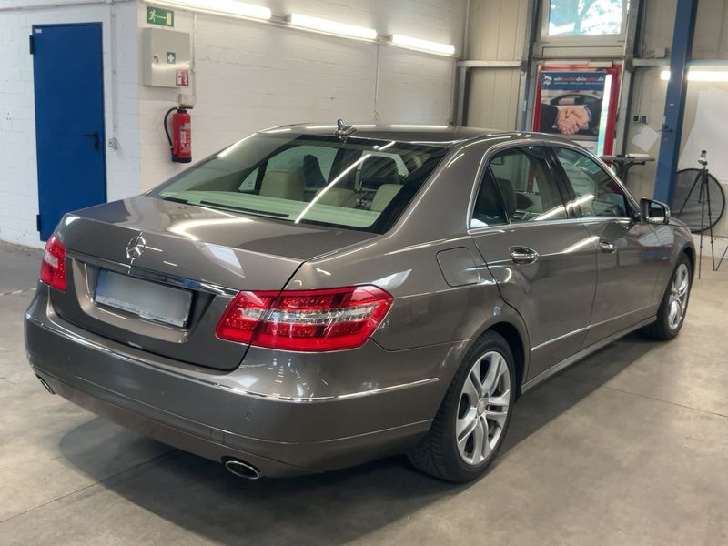 Mercedes-Benz E-Klasse E 350 CDI BlueEfficiency 4Matic Elegance 2010 – снимка 8
