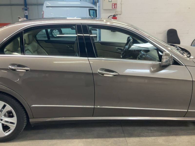 Mercedes-Benz E-Klasse E 350 CDI BlueEfficiency 4Matic Elegance 2010 – снимка 10