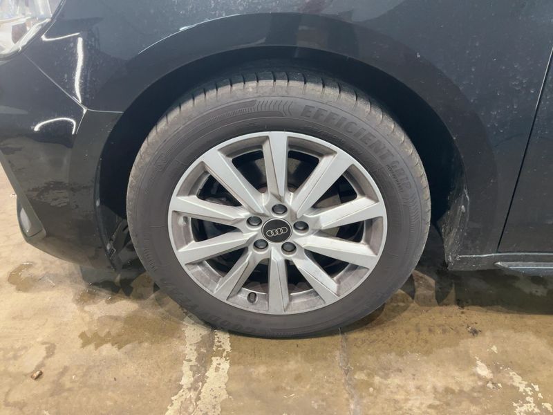 Audi A1 Sportback 30 TFSI S line 2023 – снимка 3