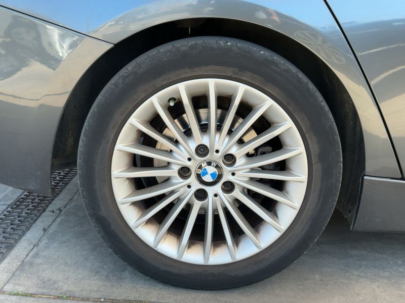 BMW 3er 320d 2013 – снимка 9