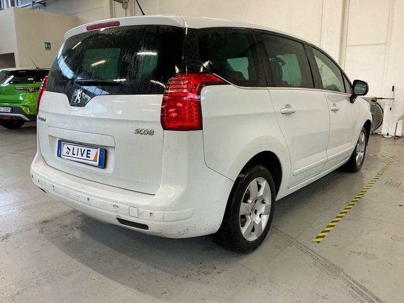 Peugeot 5008 2.0 HDi Business-Line 2012 – снимка 2