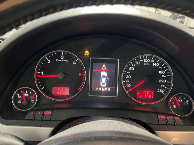 Audi A4 3.0 V6 TDI quattro 2007 – снимка 4