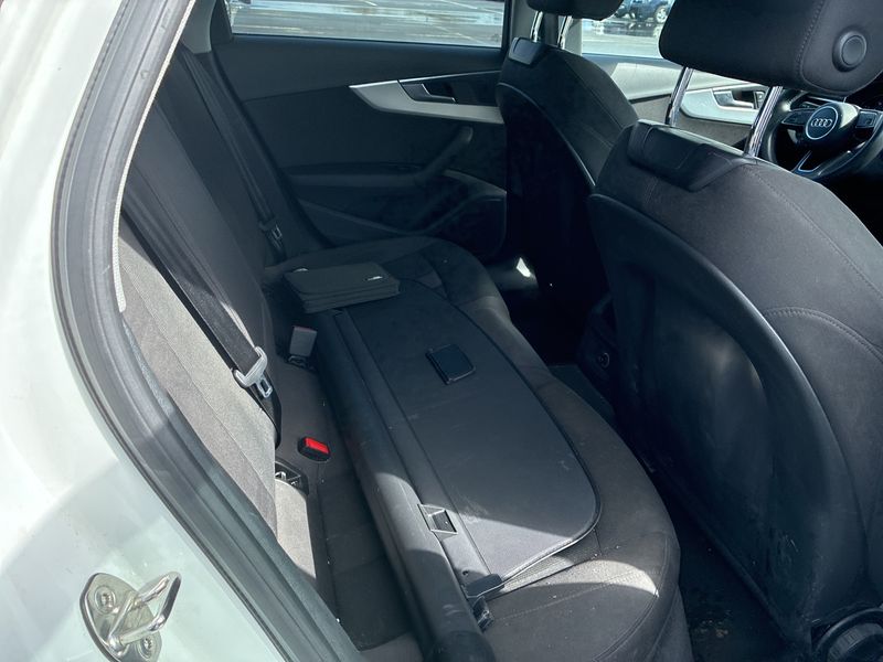 Audi A4 40 TFSI Sport 2019 – снимка 14