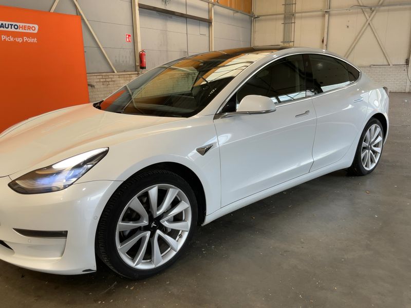 Tesla Model 3 Long Range Dual Long Range Dual AWD 2020 – снимка 2