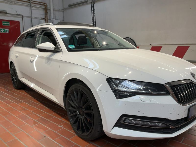 Skoda Superb 2.0 TDI Style 2019 – снимка 12