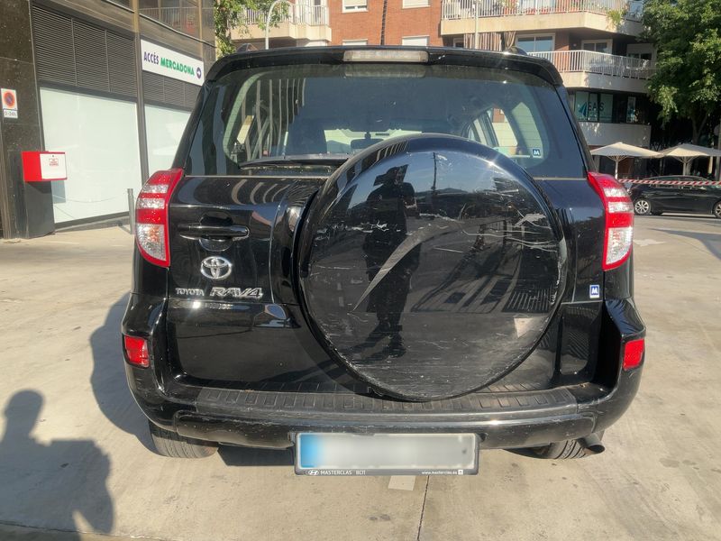 Toyota RAV 4 2.0 Active 2011 – снимка 7