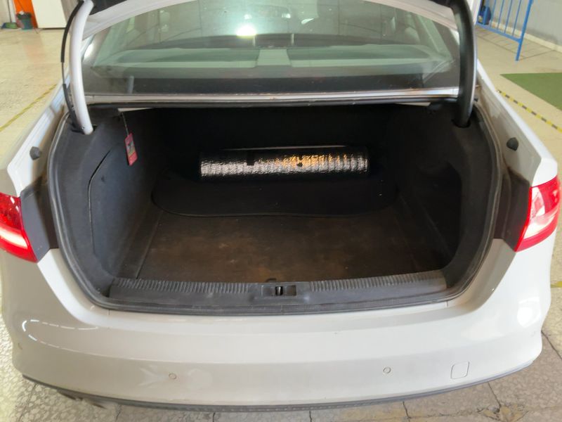 Audi A4 2.0 TDI clean diesel 2015 – снимка 10