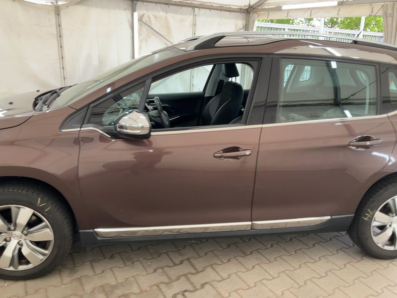 Peugeot 2008 1.6 e-HDi Allure 2013 – снимка 4