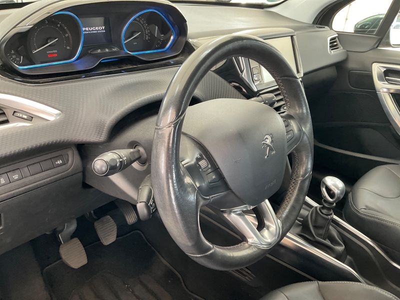 Peugeot 2008 1.6 e-HDi Allure 2013 – снимка 26