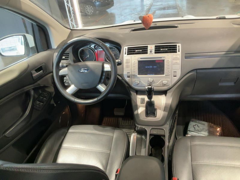 Ford Kuga 2.0 TDCi Titanium 2011 – снимка 18