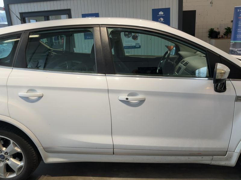 Ford Kuga 2.0 TDCi Titanium 2011 – снимка 10