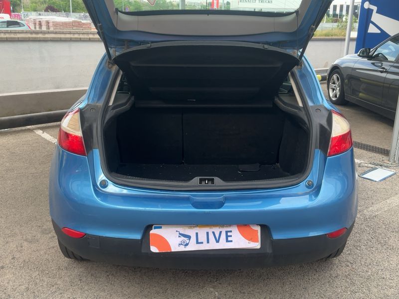 Renault Megane 1.5 dCi Dynamique 2012 – снимка 15
