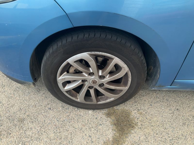 Renault Megane 1.5 dCi Dynamique 2012 – снимка 3