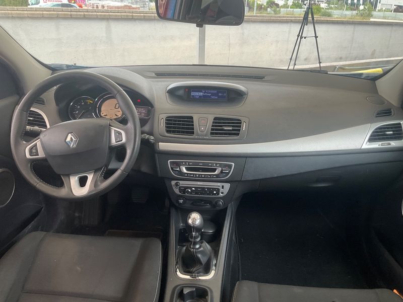 Renault Megane 1.5 dCi Dynamique 2012 – снимка 17