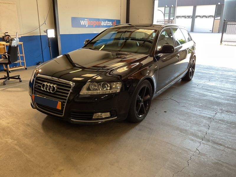 Audi A6 2.8 V6 FSI quattro 2010 – снимка 1
