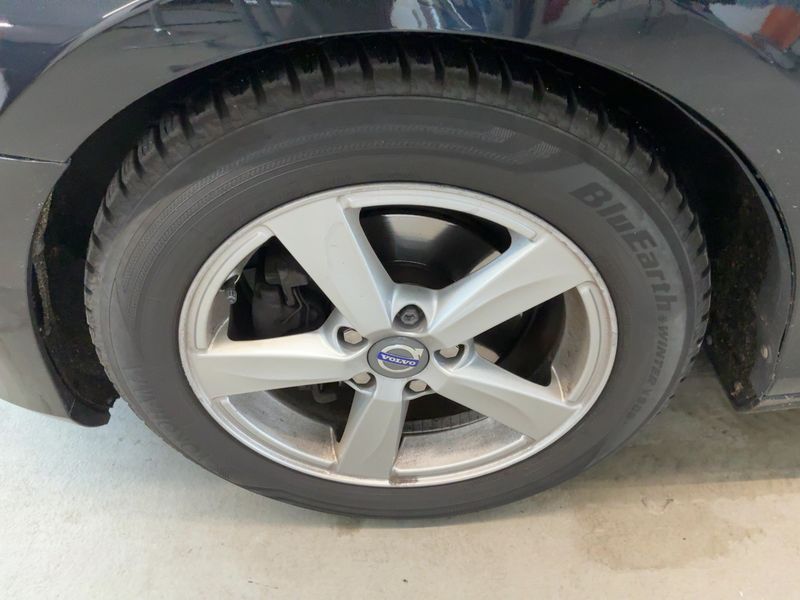 Volvo V40 1.6 D2 You! 2014 – снимка 3