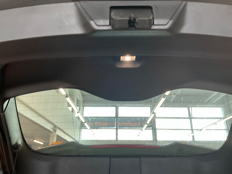 Volvo V40 1.6 D2 You! 2014 – снимка 24