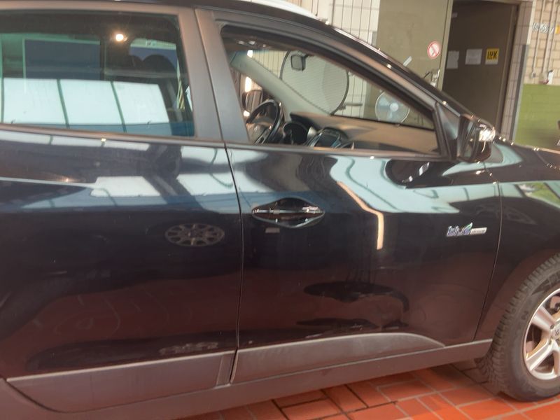 Hyundai ix35 1.6 Trend Blue 2WD 2014 – снимка 10