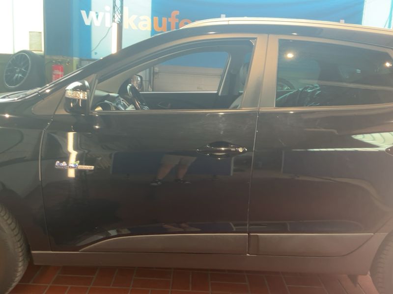 Hyundai ix35 1.6 Trend Blue 2WD 2014 – снимка 4