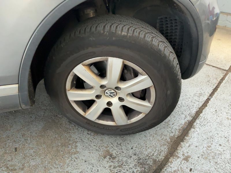 Volkswagen Touareg 3.0 V6 TDI BlueMotion Tech 2011 – снимка 11