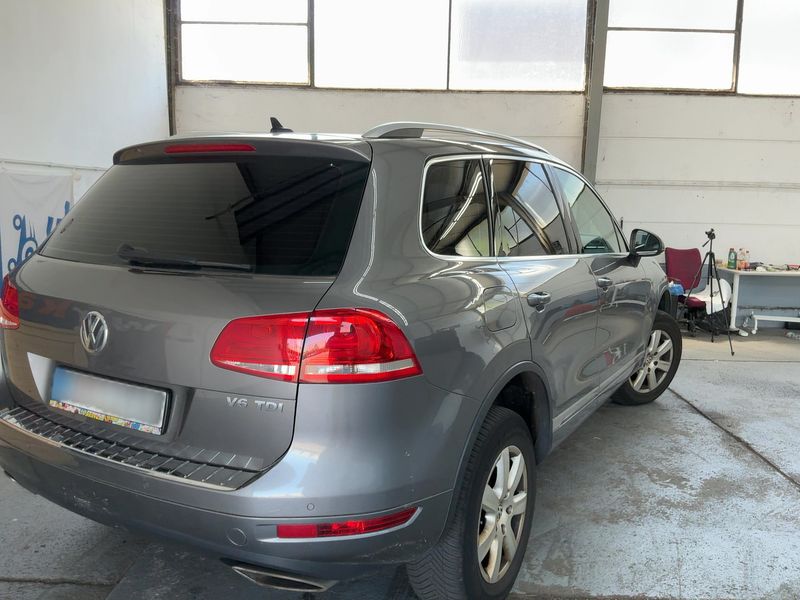 Volkswagen Touareg 3.0 V6 TDI BlueMotion Tech 2011 – снимка 8