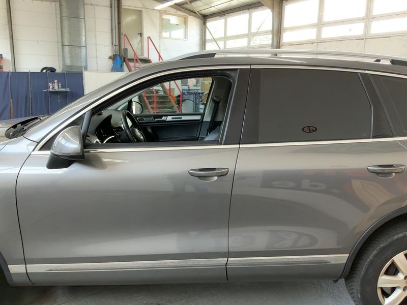 Volkswagen Touareg 3.0 V6 TDI BlueMotion Tech 2011 – снимка 4