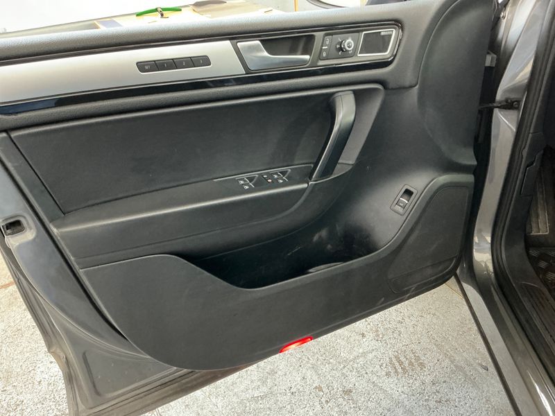Volkswagen Touareg 3.0 V6 TDI BlueMotion Tech 2011 – снимка 35