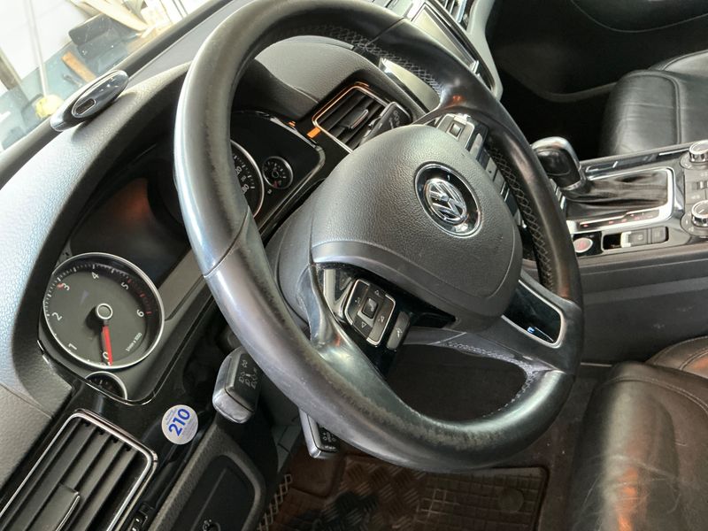 Volkswagen Touareg 3.0 V6 TDI BlueMotion Tech 2011 – снимка 39
