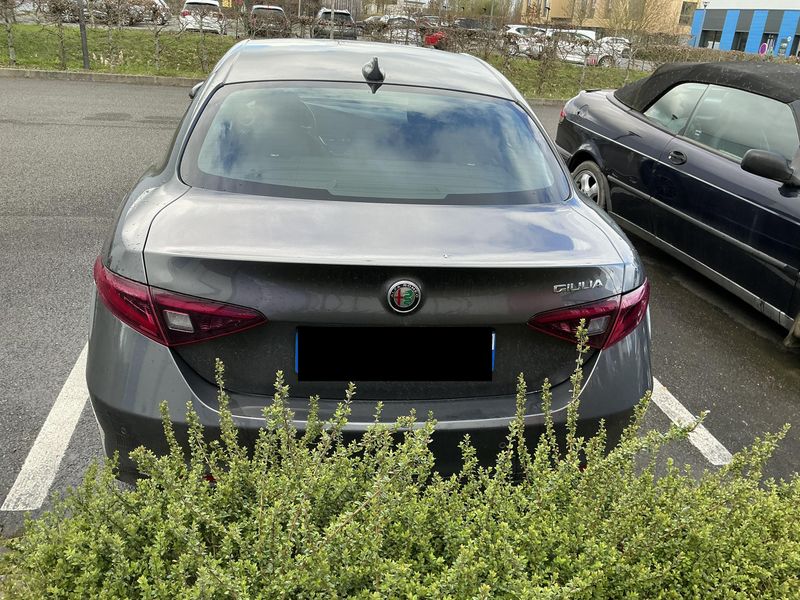 Alfa Romeo Giulia 2.2 JTDM Super 2020 – снимка 7
