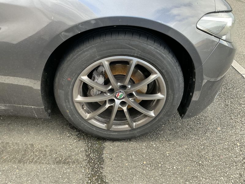Alfa Romeo Giulia 2.2 JTDM Super 2020 – снимка 11