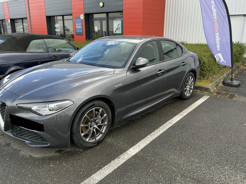Alfa Romeo Giulia 2.2 JTDM Super 2020 – снимка 2