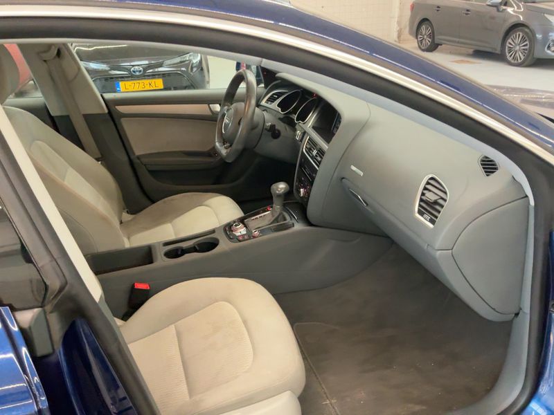 Audi A5 Sportback 1.8 TFSI 2015 – снимка 16