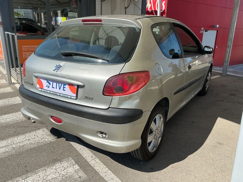 Peugeot 206 1.4 HDi X Line 2005 – снимка 2