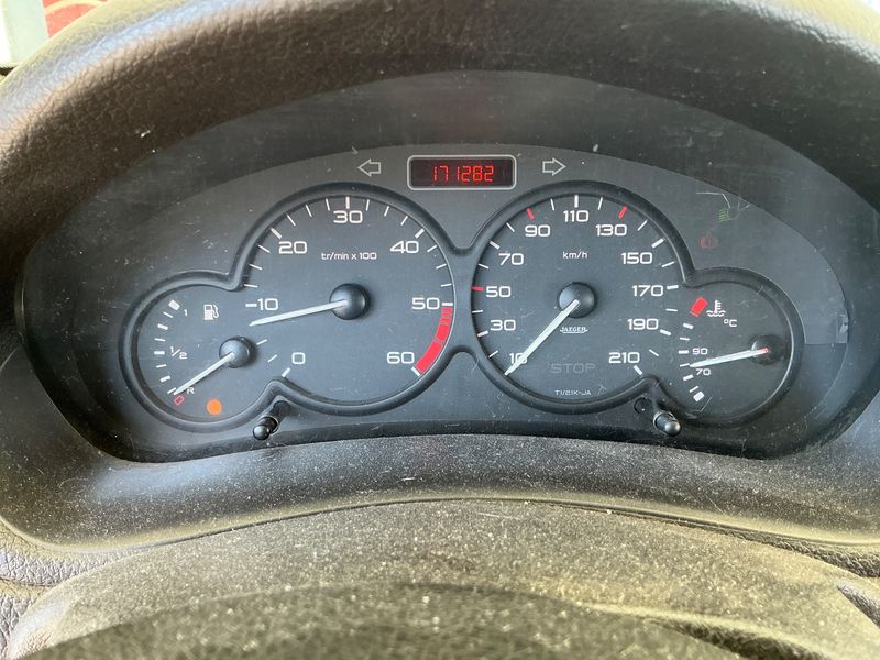 Peugeot 206 1.4 HDi X Line 2005 – снимка 4