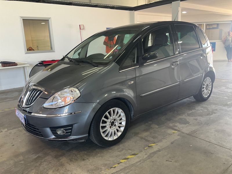 Lancia Musa 1.4 Platino 2008 – снимка 1