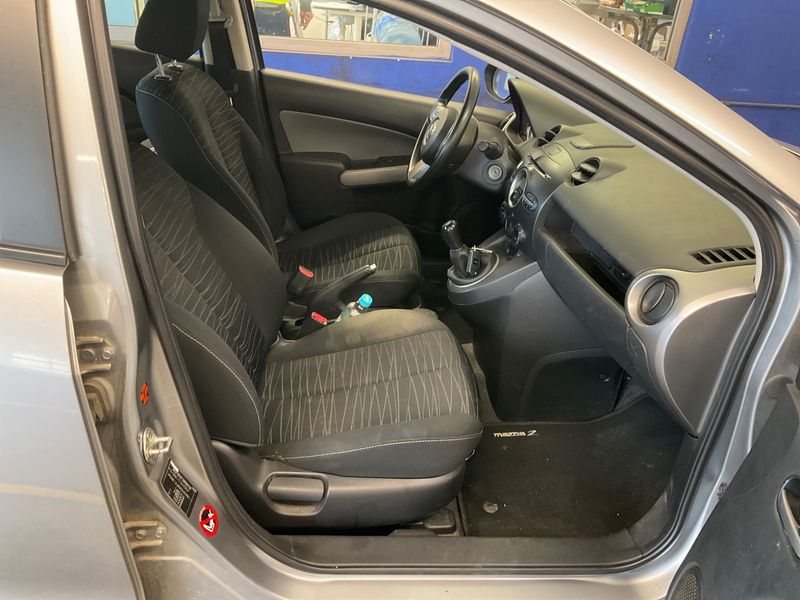 Mazda 2 1.3 Independence 2009 – снимка 3