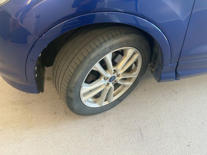 Ford Kuga 2.0 TDCi Individual 2014 – снимка 3