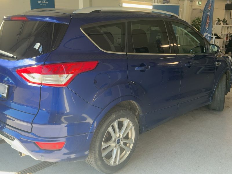Ford Kuga 2.0 TDCi Individual 2014 – снимка 8