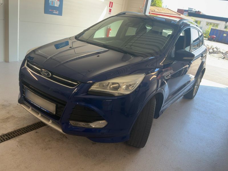 Ford Kuga 2.0 TDCi Individual 2014 – снимка 2