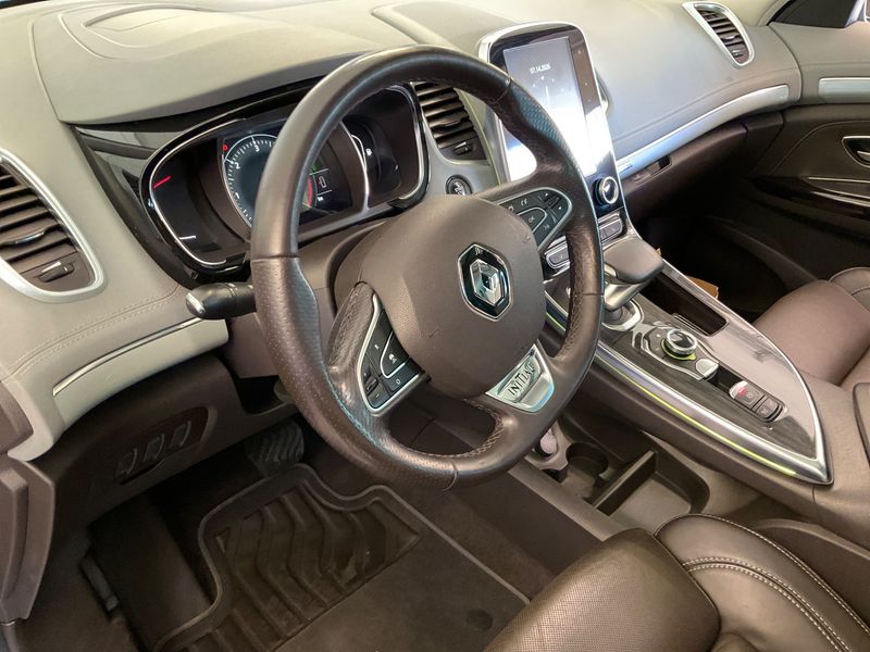 Renault Espace 1.6 dCi Energy Initiale Paris 2016 – снимка 32