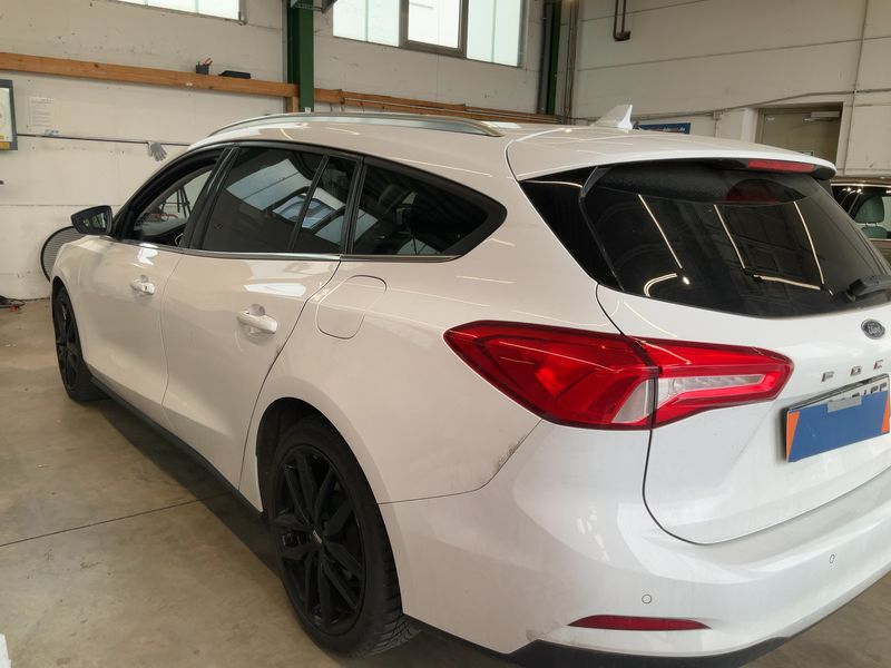 Ford Focus 1.5 EcoBoost Titanium 2019 – снимка 6