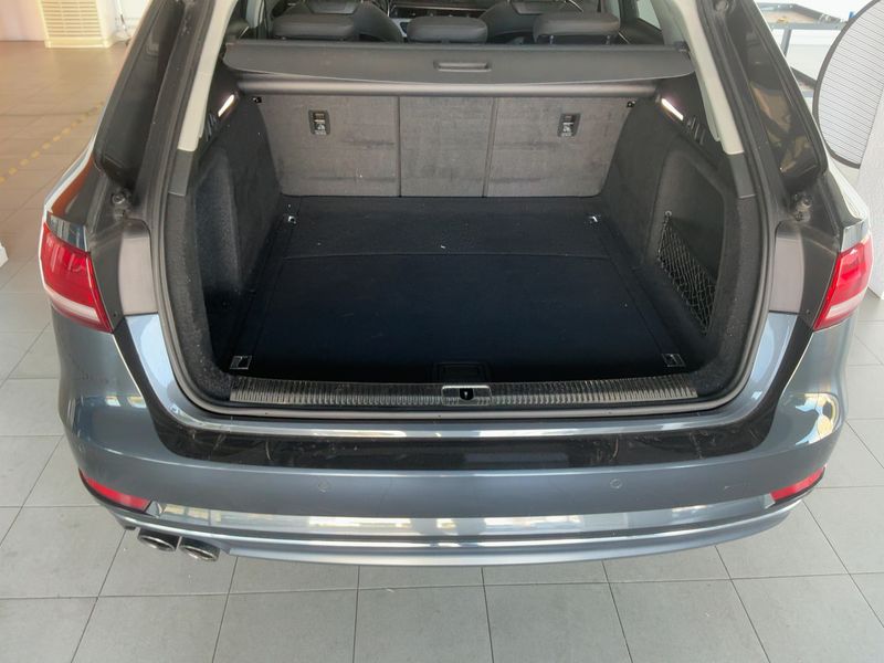 Audi A4 2.0 TDI quattro Sport 2016 – снимка 15