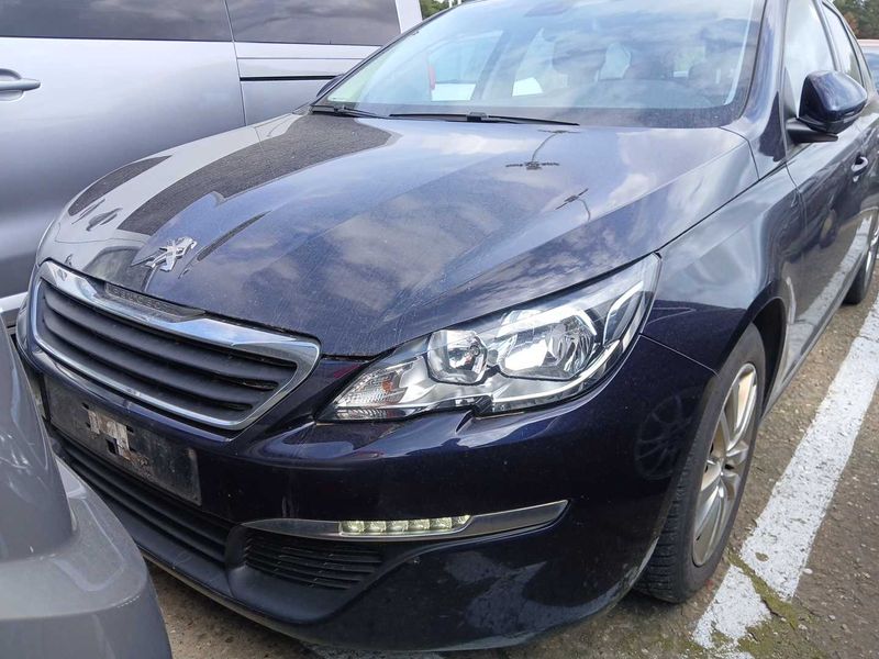 Peugeot 308 1.6 Blue-HDi 2017 – снимка 7