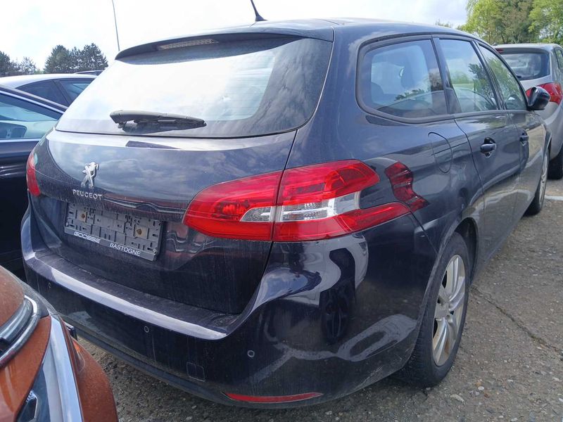 Peugeot 308 1.6 Blue-HDi 2017 – снимка 5