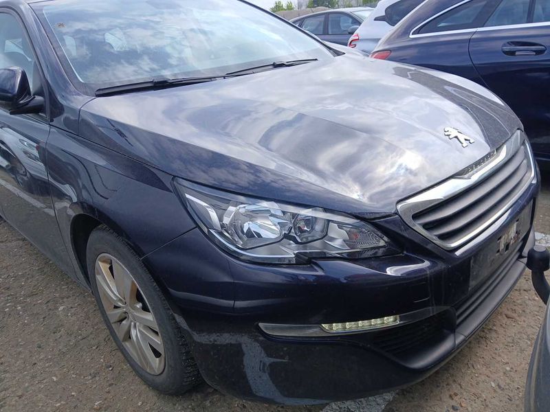 Peugeot 308 1.6 Blue-HDi 2017 – снимка 6