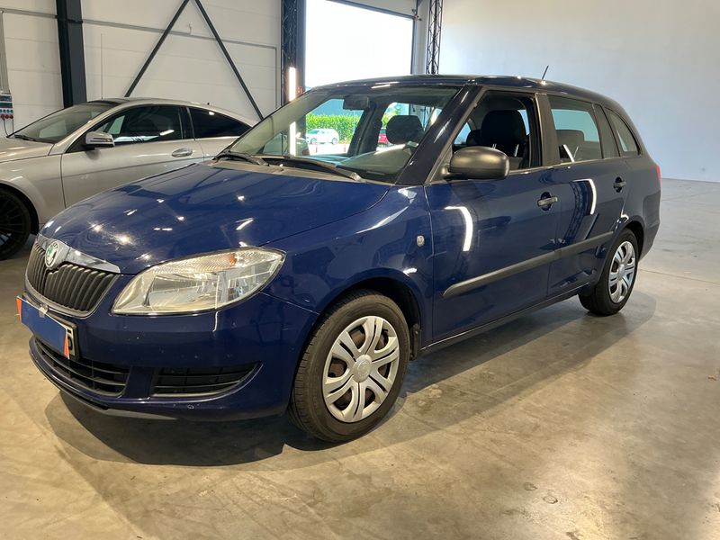 Skoda Fabia 1.2 TSI Ambition 2012 – снимка 1