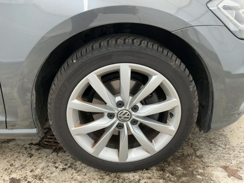 Volkswagen Golf VII 1.4 TSI Highline BlueMotion Tech 2017 – снимка 11