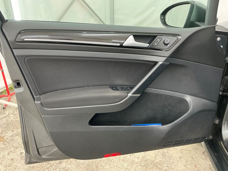 Volkswagen Golf VII 1.4 TSI Highline BlueMotion Tech 2017 – снимка 31